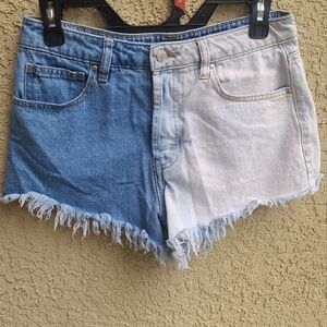 Indigo Rising two-tone jean shorts size 7
